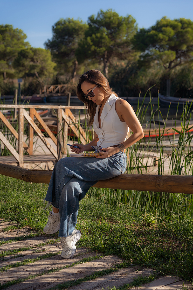 Valoa Studio; Daniel Emperador